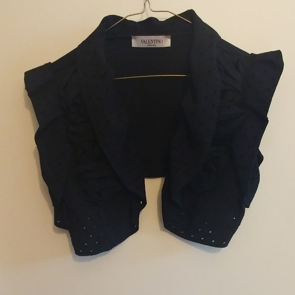 Valentino Black Ruffle Knit Shrug - Picture 2 of 14